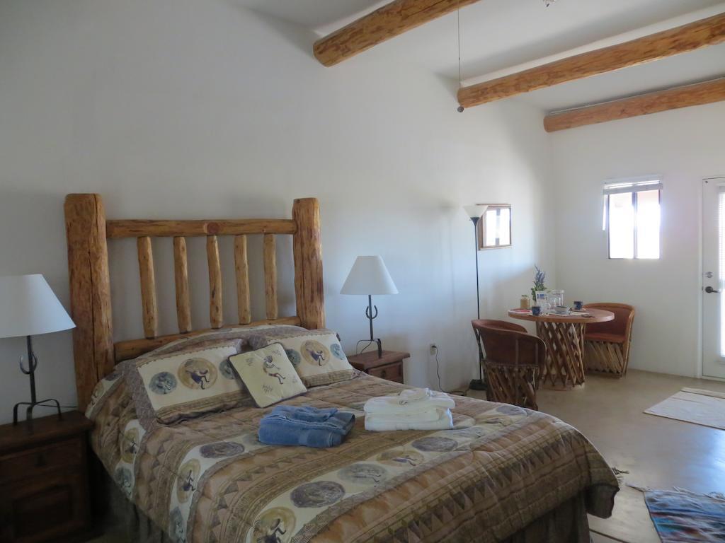 Rancho Milagro Bed & Breakfast Elgin Bilik gambar