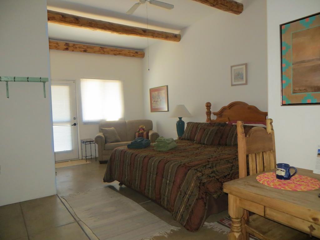 Rancho Milagro Bed & Breakfast Elgin Bilik gambar